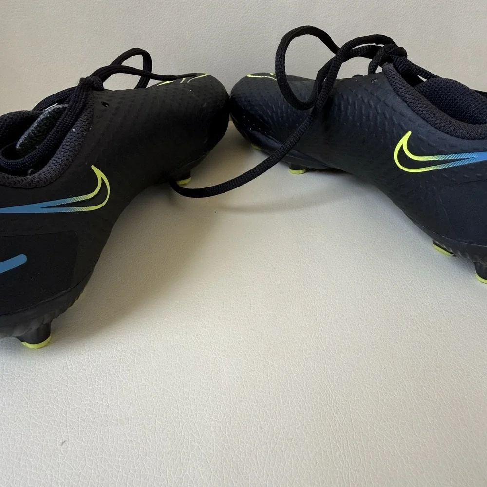 Nike Phantom GT/club FG/MG soccer Cleats Black Volt Blue Youth 3Y CK8476-090